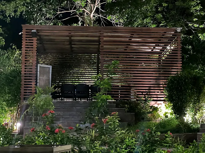 Highland’s Water Front